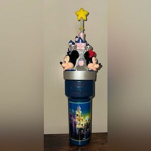 VINTAGE!!! Disneyland Castle Tumbler with Mickey, Minnie, and Goofy